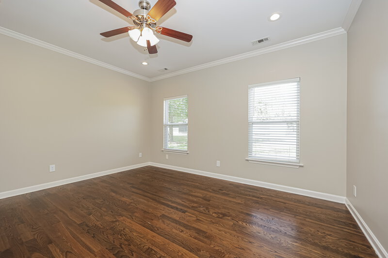 2,085/Mo, 111 Parrish St La Vergne, TN 37086 Main Bedroom View
