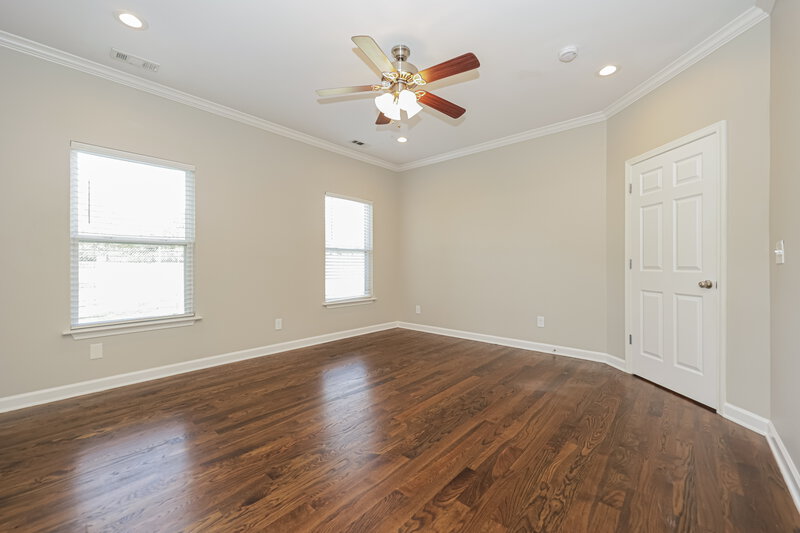 2,085/Mo, 111 Parrish St La Vergne, TN 37086 Main Bedroom View 2