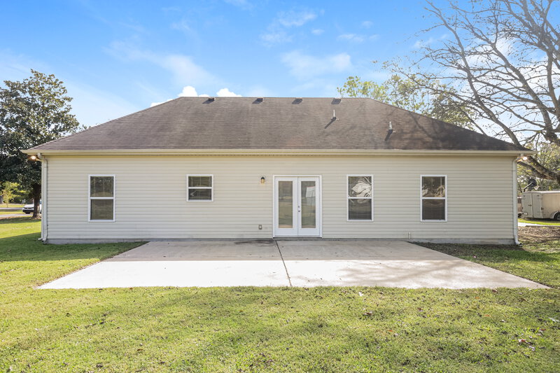 2,085/Mo, 111 Parrish St La Vergne, TN 37086 Rear View