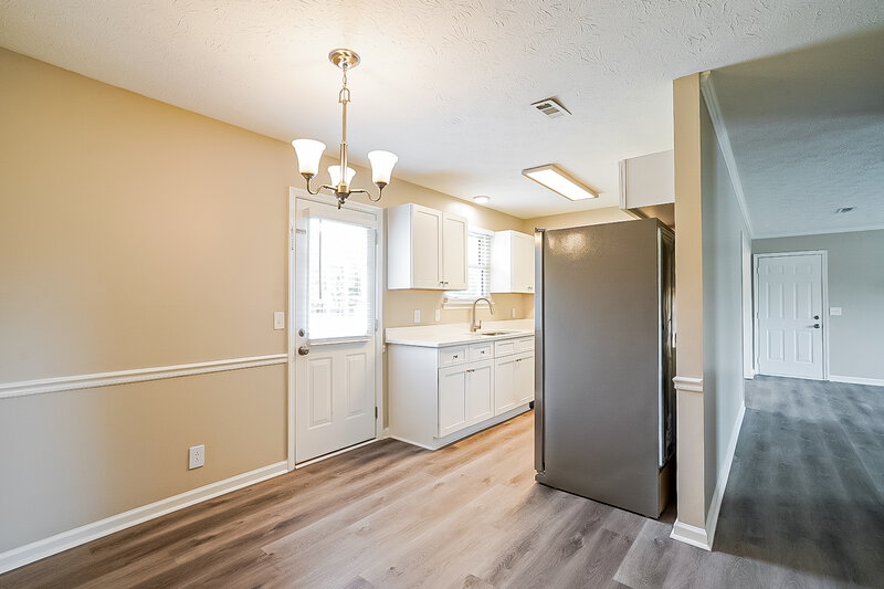 2,635/Mo, 205 Lexington Dr Smyrna, TN 37167 Dining Room View 3