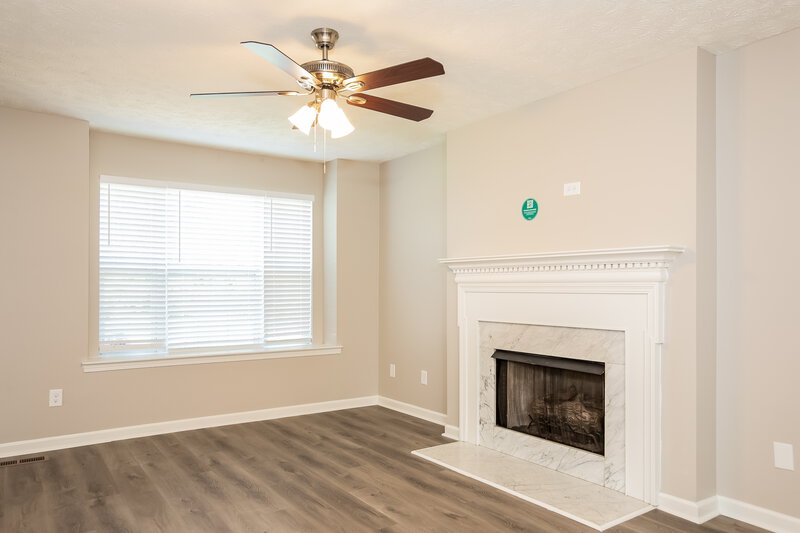 2,430/Mo, 3117 Barksdale Harbor Dr Nashville, TN 37214 Living Room View 3