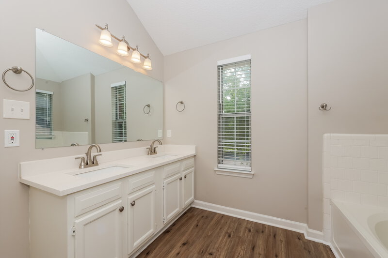 2,560/Mo, 1229 Jacksons View Rd Hermitage, TN 37076 Misc View 3