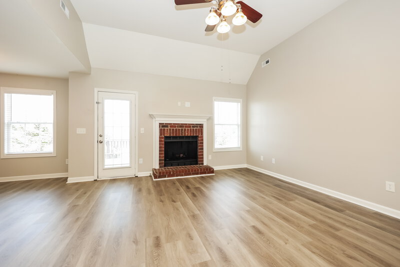2,295/Mo, 2945 Hearthside Dr Spring Hill, TN 37174 Living Room View