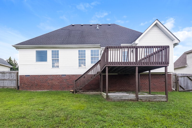 2,295/Mo, 2945 Hearthside Dr Spring Hill, TN 37174 Rear View