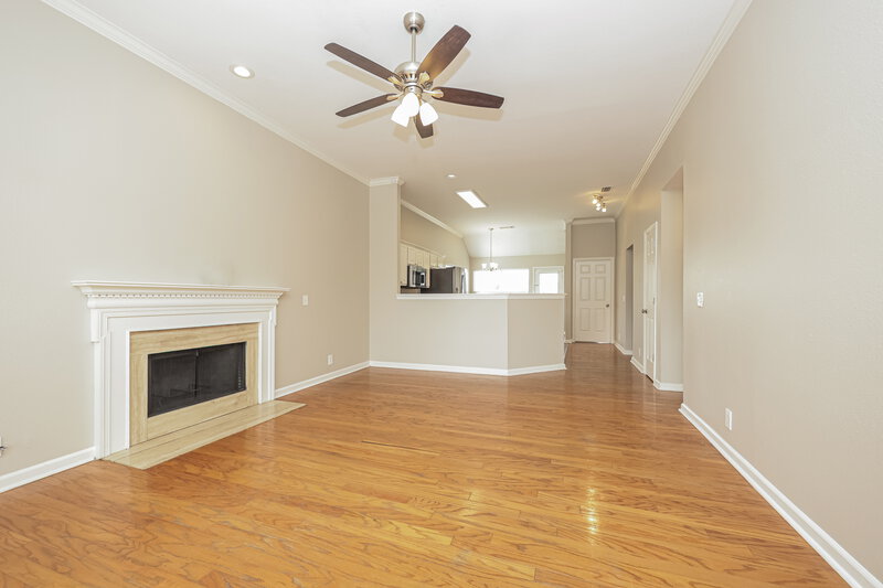 1,890/Mo, 5129 Brookstone Ct Antioch, TN 37013 Living Room View 2