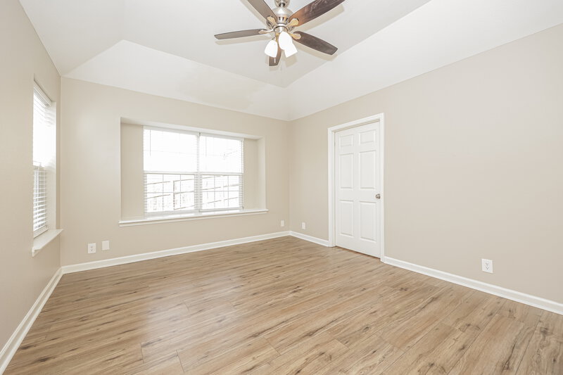 1,890/Mo, 5129 Brookstone Ct Antioch, TN 37013 Main Bedroom View