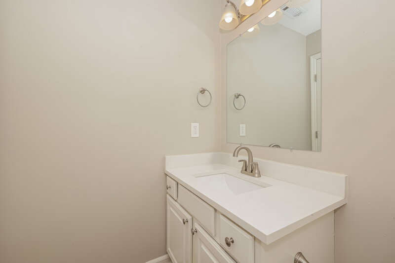 1,890/Mo, 5129 Brookstone Ct Antioch, TN 37013 Bathroom View