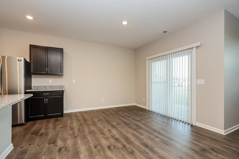 2,190/Mo, 210 William Dylan Dr Murfreesboro, TN 37129 Dining Room View 2