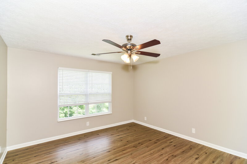 2,275/Mo, 3425 Cainbrook Crossing Antioch, TN 37013 Main Bedroom View