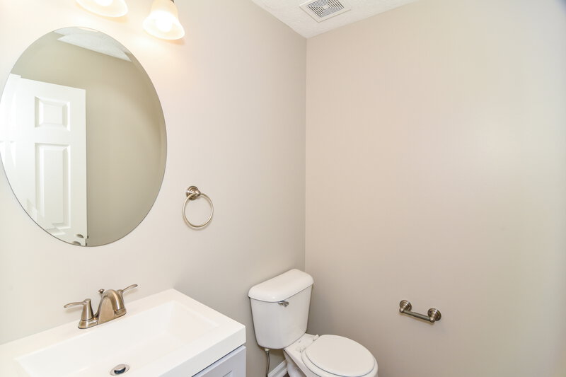 2,275/Mo, 3425 Cainbrook Crossing Antioch, TN 37013 Bathroom View 2