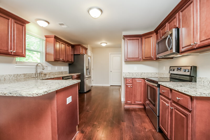 2,130/Mo, 1500 Stoney River Ln Madison, TN 37115 Kitchen View