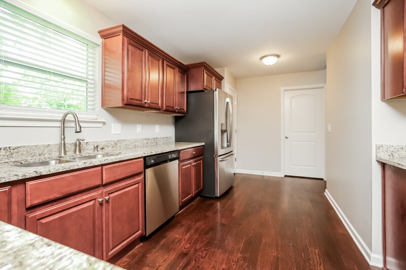2,130/Mo, 1500 Stoney River Ln Madison, TN 37115 Kitchen View 2
