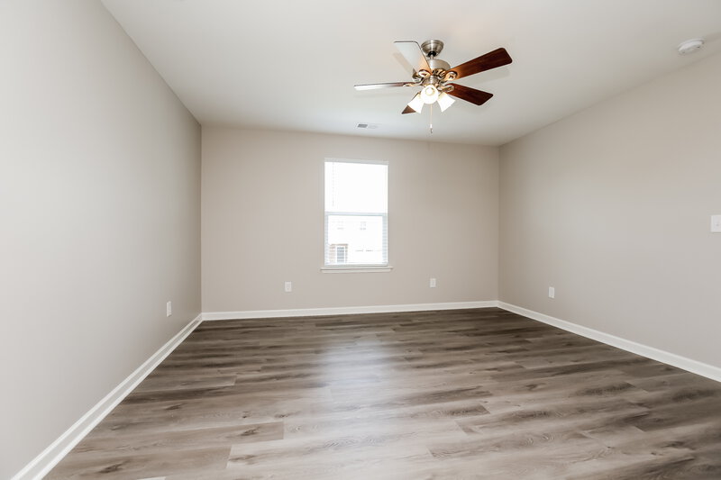 2,130/Mo, 1500 Stoney River Ln Madison, TN 37115 Main Bedroom View