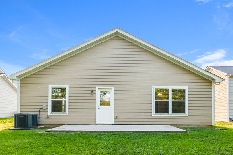 1,975/Mo, 3110 Dizzy Dean Dr Murfreesboro, TN 37128 Rear View