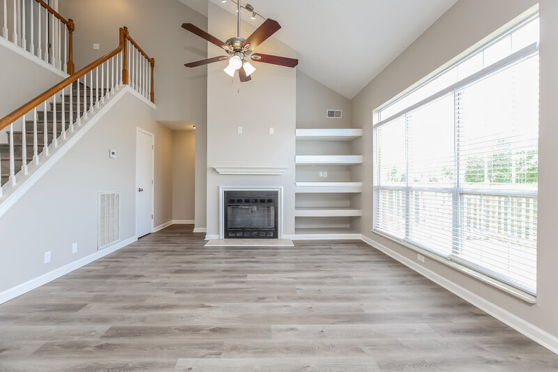 2,560/Mo, 3108 Creekview Ln Goodlettsville, TN 37072 Living Room View