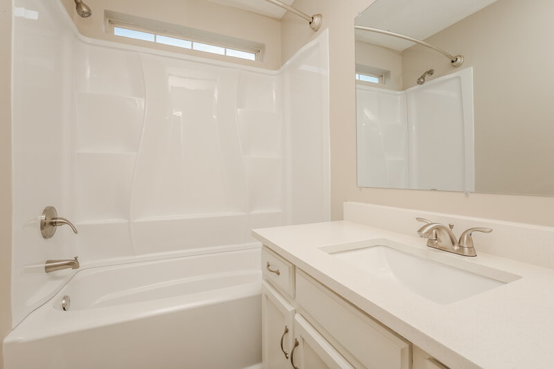 2,560/Mo, 3108 Creekview Ln Goodlettsville, TN 37072 Bathroom View