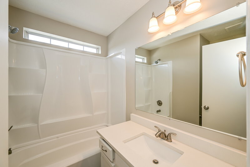 2,195/Mo, 3108 Creekview Ln Goodlettsville, TN 37072 Bathroom View