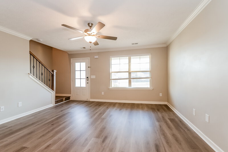 3,360/Mo, 1357 Busiris Dr Hermitage, TN 37076 Living Room View