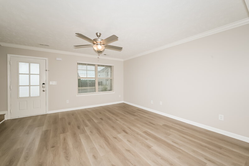 2,315/Mo, 1357 Busiris Dr Hermitage, TN 37076 Living Room View 3