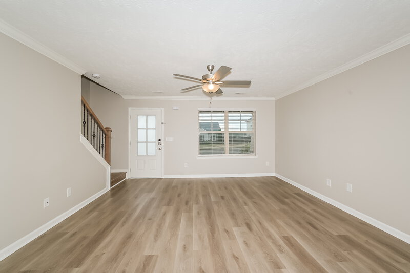2,315/Mo, 1357 Busiris Dr Hermitage, TN 37076 Living Room View 4