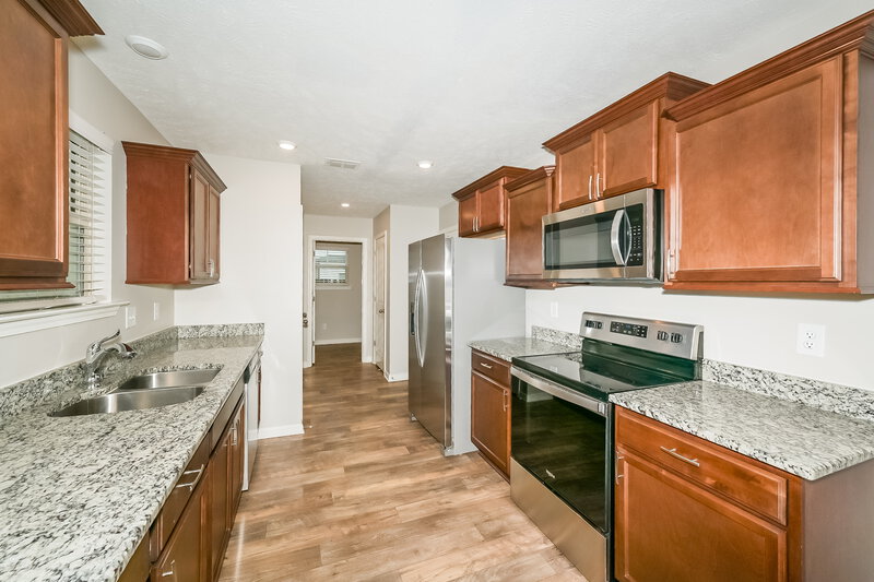 2,315/Mo, 1357 Busiris Dr Hermitage, TN 37076 Kitchen View