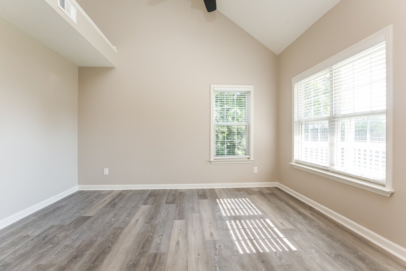 2,020/Mo, 1202 Welsh Dr La Vergne, TN 37086 Main Bedroom View 2