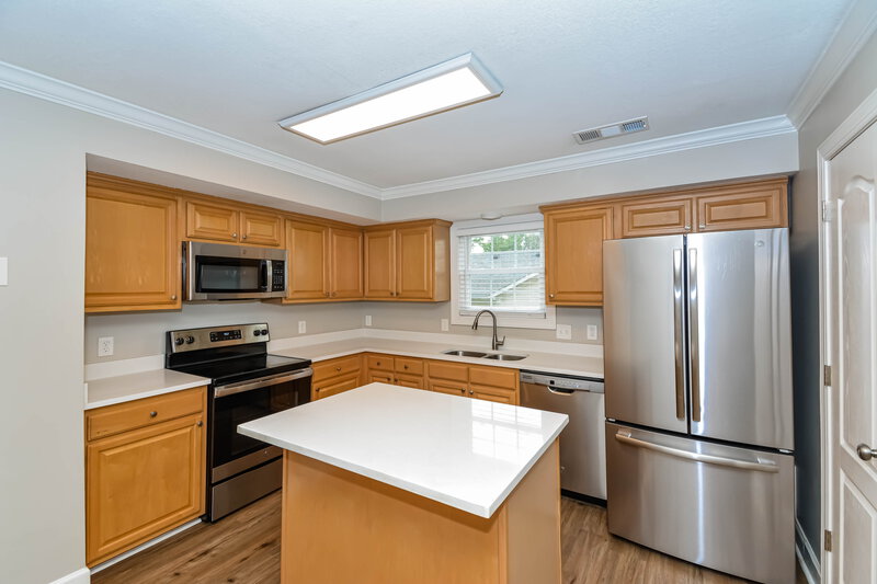 2,050/Mo, 948 Lavergne Ln La Vergne, TN 37086 Misc View 3