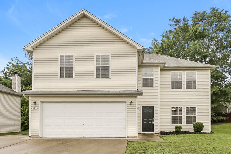 2,270/Mo, 807 General Barksdale Dr Smyrna, TN 37167 External View
