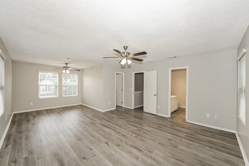 2,270/Mo, 807 General Barksdale Dr Smyrna, TN 37167 Main Bedroom View