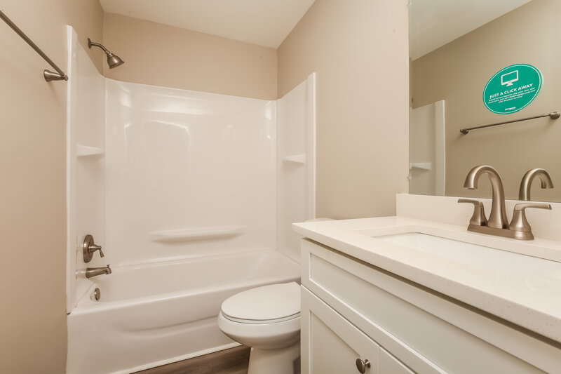 2,445/Mo, 5921 Belle Oaks Pl Antioch, TN 37013 Bathroom View