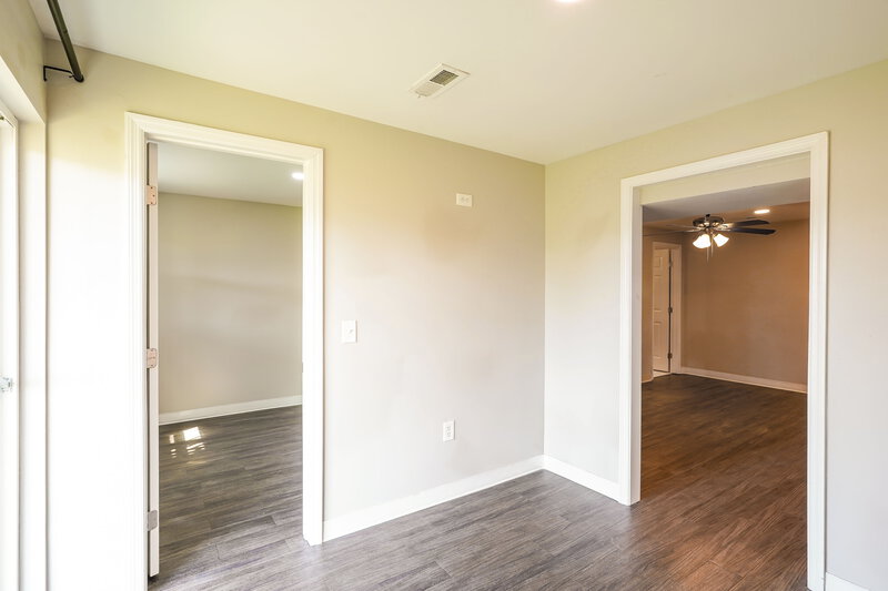 2,350/Mo, 1418 Christina Hayes Ln La Vergne, TN 37086 Bedroom View 2