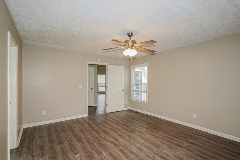 2,195/Mo, 109 St Michaels Ln Smyrna, TN 37167 Main Bedroom View 2