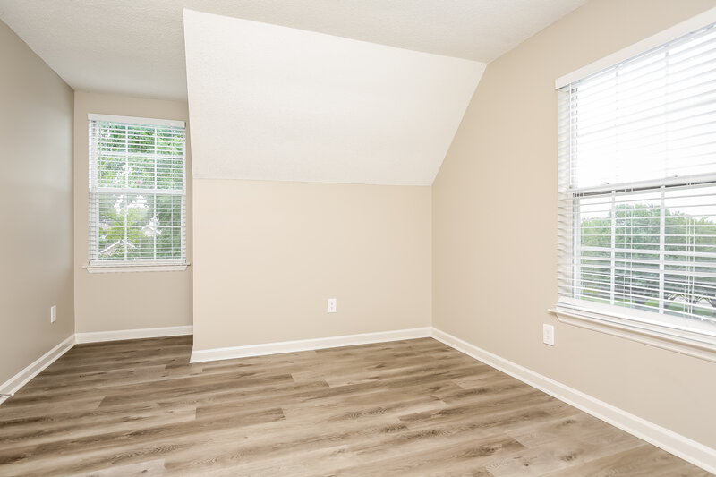 2,145/Mo, 105 Cedar Bend Ct La Vergne, TN 37086 Bedroom View