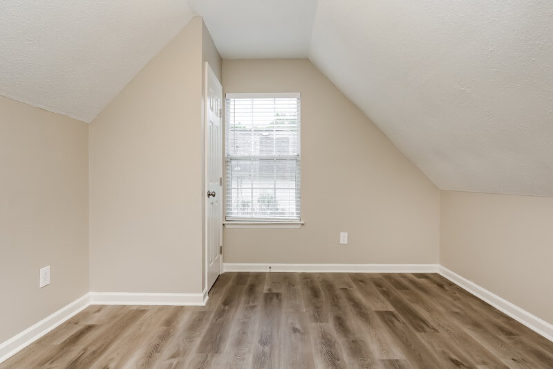 2,145/Mo, 105 Cedar Bend Ct La Vergne, TN 37086 Bedroom View 3