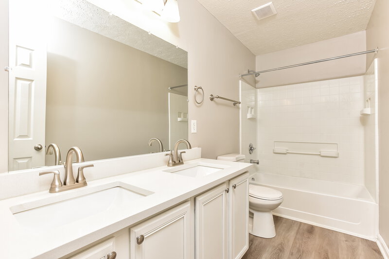 2,710/Mo, 3510 Bluespruce Way Murfreesboro, TN 37128 Bathroom View
