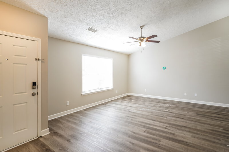 3,170/Mo, 3293 Cain Harbor Dr Nashville, TN 37214 Living Room View 2