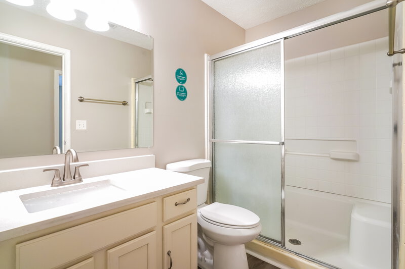 3,170/Mo, 3293 Cain Harbor Dr Nashville, TN 37214 Bathroom View