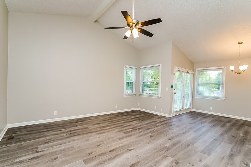 2,330/Mo, 103 Silver Maple Ct Hendersonville, TN 37075 Living Room View