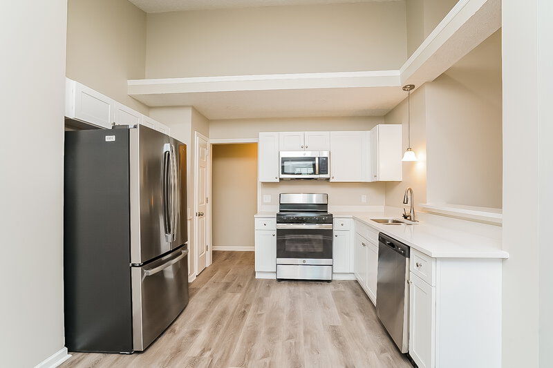 2,330/Mo, 103 Silver Maple Ct Hendersonville, TN 37075 Kitchen View