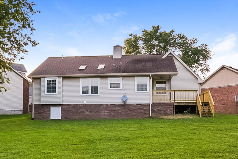 2,330/Mo, 103 Silver Maple Ct Hendersonville, TN 37075 Rear View