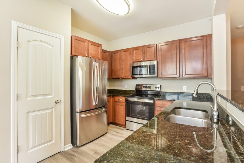 2,355/Mo, 1129 Riverbirch Way Hermitage, TN 37076 Kitchen View