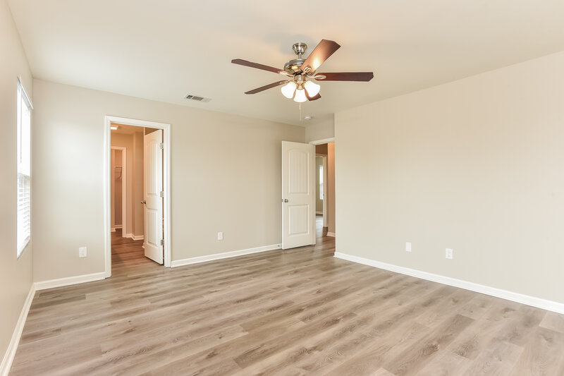 2,355/Mo, 1129 Riverbirch Way Hermitage, TN 37076 Main Bedroom View 2