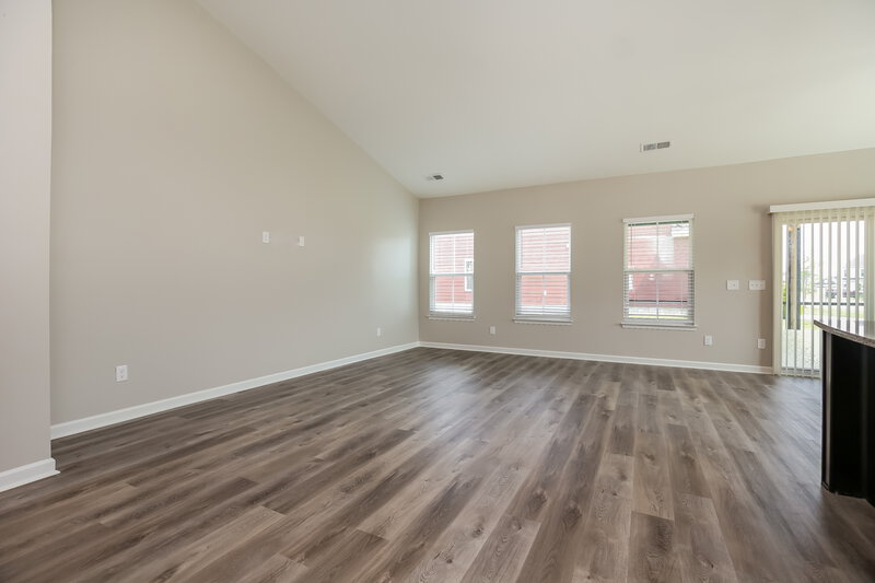 2,425/Mo, 2834 Leipers Fork Trail Murfreesboro, TN 37128 Living Room View 2