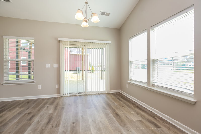 2,425/Mo, 2834 Leipers Fork Trail Murfreesboro, TN 37128 Dining Room View