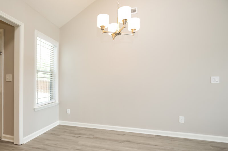 3,030/Mo, 1823 Moonlight Dr La Vergne, TN 37086 Dining Room View 2