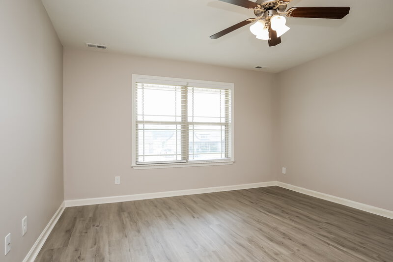 3,030/Mo, 1823 Moonlight Dr La Vergne, TN 37086 Main Bedroom View