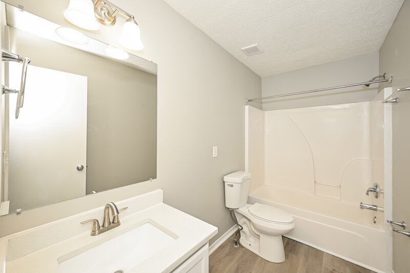 2,495/Mo, 805 General Barksdale Dr Smyrna, TN 37167 Bathroom View