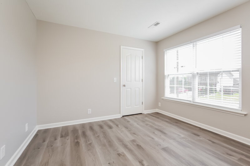 2,285/Mo, 606 Martinsdale Ct La Vergne, TN 37086 Bedroom View