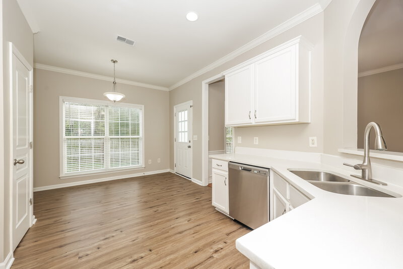 2,079/Mo, 7416 Maggie Dr Antioch, TN 37013 Kitchen View