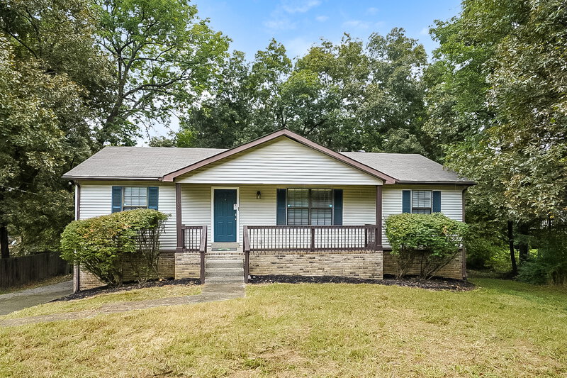 2,155/Mo, 3500 Roundwood Forest Drive Antioch, TN 37013 External View